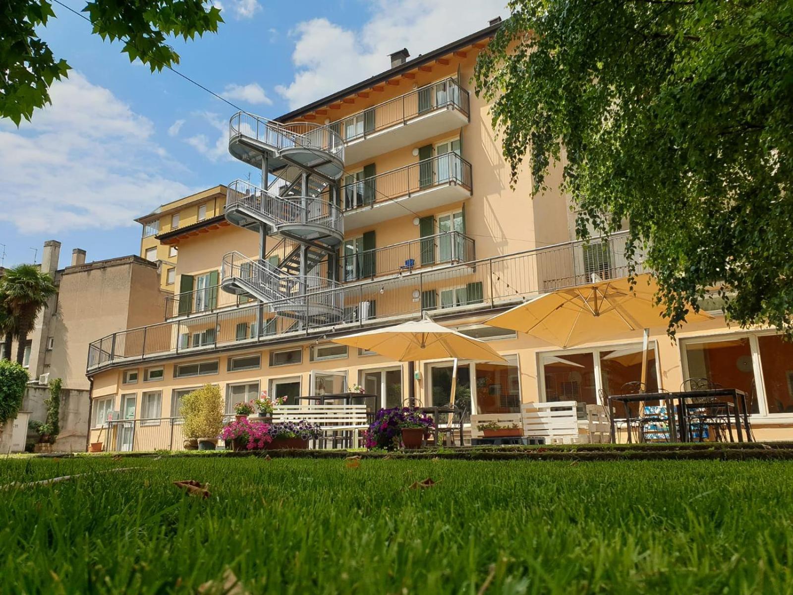 Ostello Citta Di Rovereto Rovereto  Luaran gambar